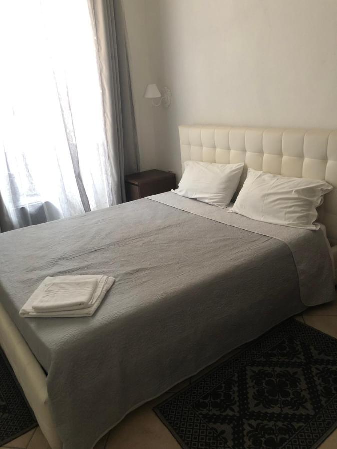 Sole !! Cagliari Centro Hotel Kültér fotó